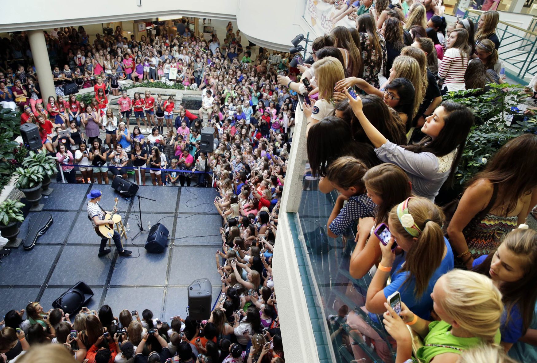 Promenade Mall history